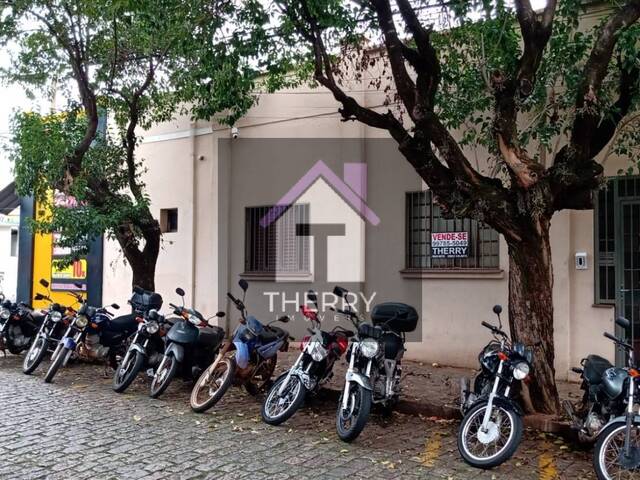 #CONJ0048 - Prédio comercial para Venda em Araraquara - SP