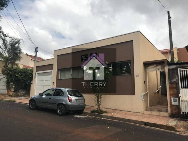 #CONJ0120 - Casa para Venda em Araraquara - SP