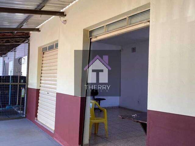 #CONJ0127 - Sobrado para Venda em Araraquara - SP
