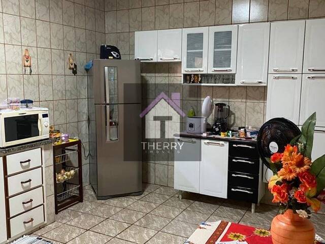 #CONJ0127 - Sobrado para Venda em Araraquara - SP