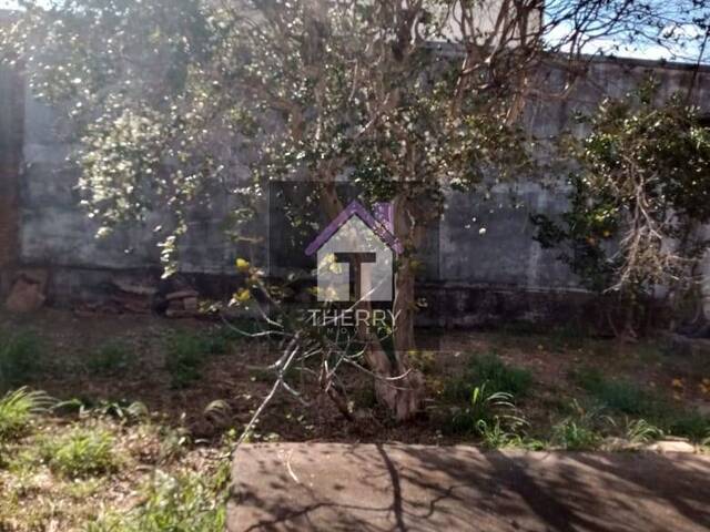 #CONJ0129 - Casa para Venda em Araraquara - SP