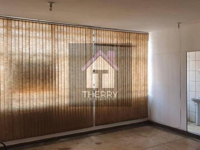 Sala para Locação em Araraquara - 5