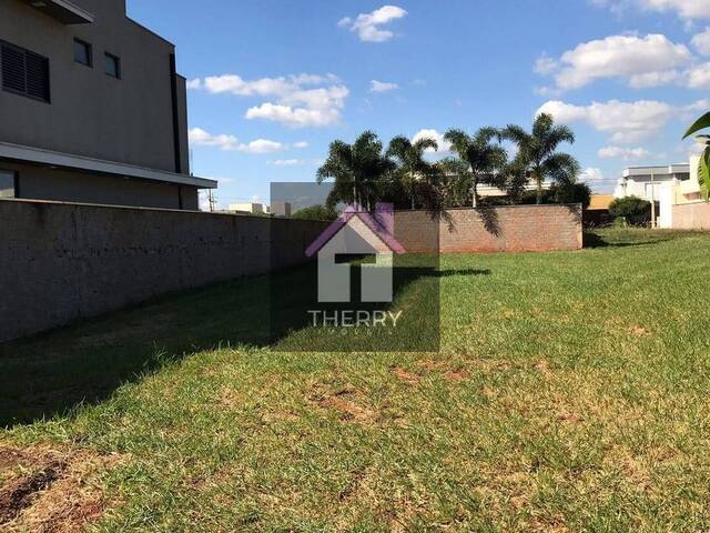 #TE0061 - Terreno em condomínio para Venda em Araraquara - SP