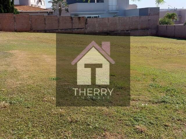 #TE0084 - Terreno em condomínio para Venda em Araraquara - SP