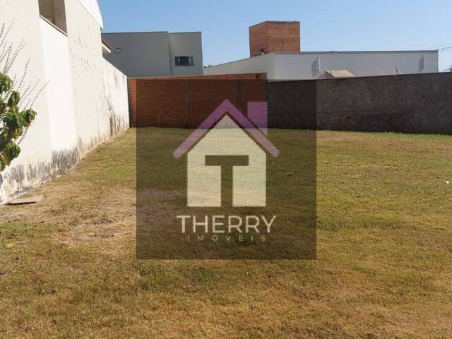 #TE0134 - Terreno em condomínio para Venda em Araraquara - SP