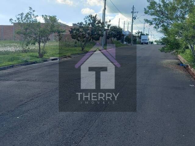 Terreno para Venda em Araraquara - 3