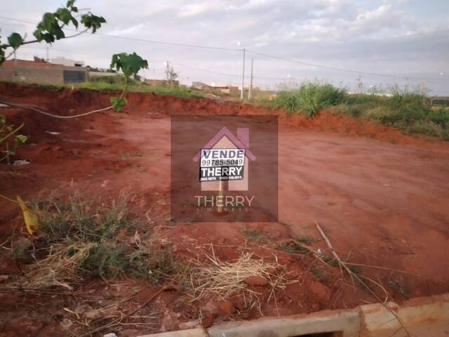 Terreno para Venda em Araraquara - 2