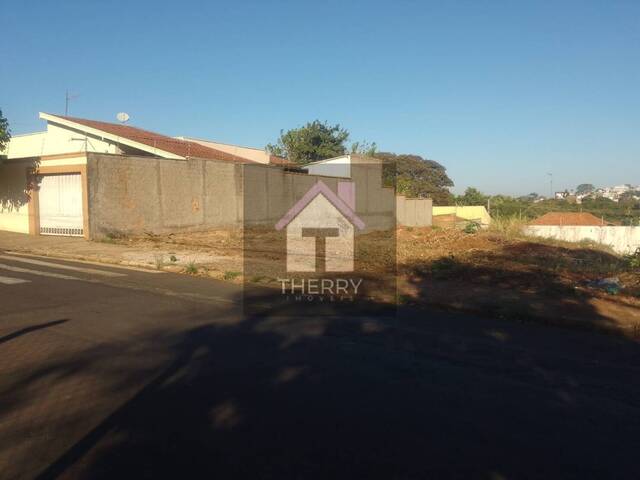 Terreno para Venda em Araraquara - 3