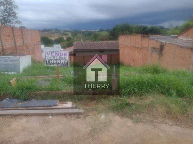 #TE0318 - Terreno para Venda em Araraquara - SP