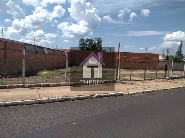 #TE0325 - Terreno para Venda em Araraquara - SP