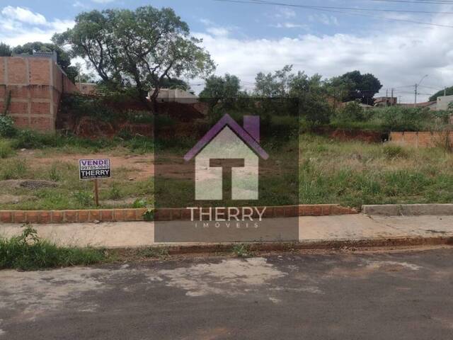 #TE0335 - Terreno para Venda em Araraquara - SP