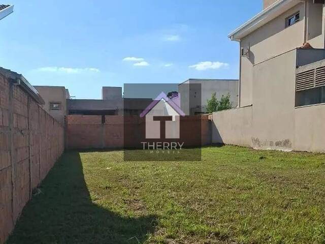 #TE0337 - Terreno para Venda em Araraquara - SP
