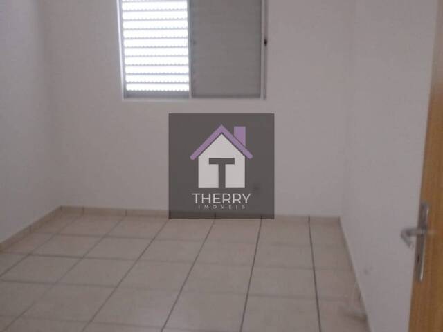 Apartamento para Venda em Araraquara - 5