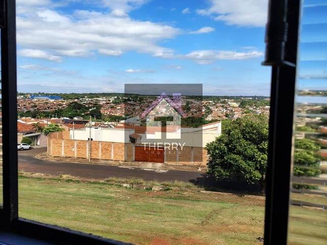 Apartamento para Venda em Araraquara - 4