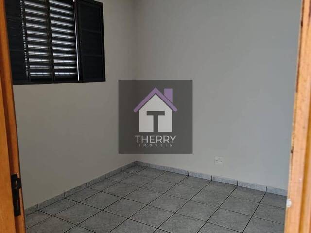 Apartamento para Venda em Araraquara - 5