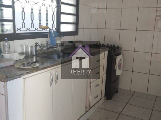 Casa para Venda em Araraquara - 2