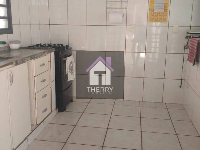 Casa para Venda em Araraquara - 3